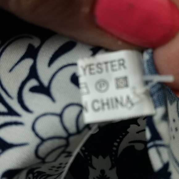 Howard's scarf - Picture 5 of 5